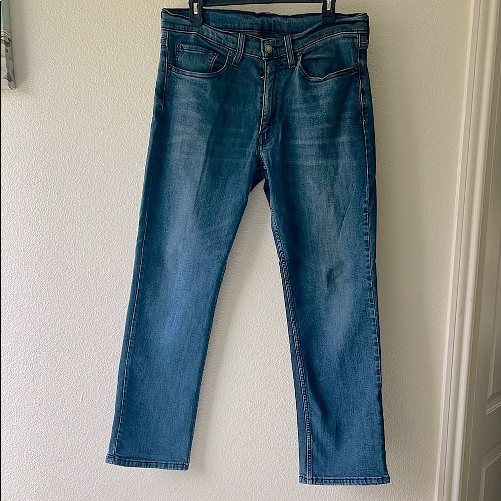 Men’s Levi's Blue Straight Jeans Classic Style. W34/L30